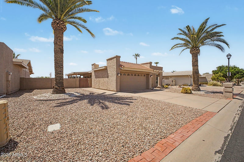 9817 E Navajo Pl, Sun Lakes, AZ 85248