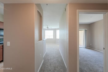 9820 Central Ave #212, Phoenix, AZ 85020