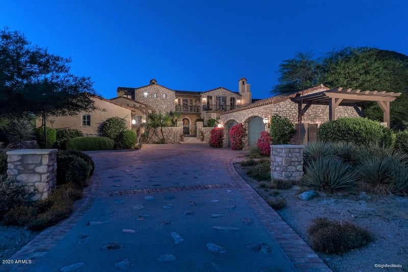 9820 E Thompson Peak Pw #618, Scottsdale, AZ 85255