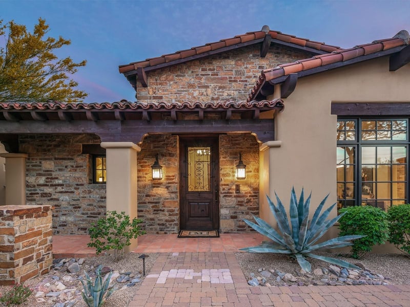 9820 E Thompson Peak Pw #622, Scottsdale, AZ 85255