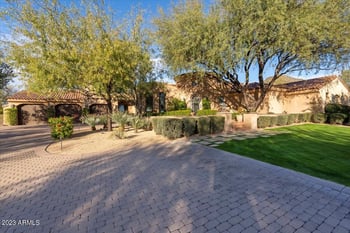 9820 E Thompson Peak Pw #716, Scottsdale, AZ 85255