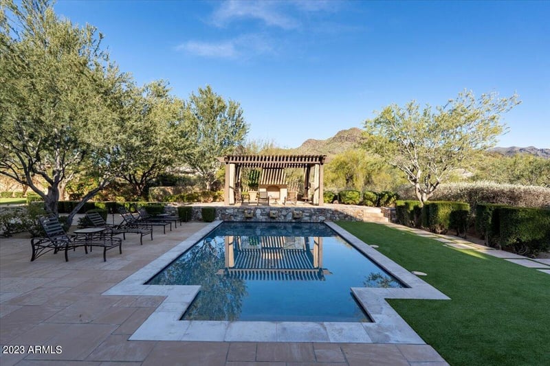 9820 E Thompson Peak Pw #716, Scottsdale, AZ 85255