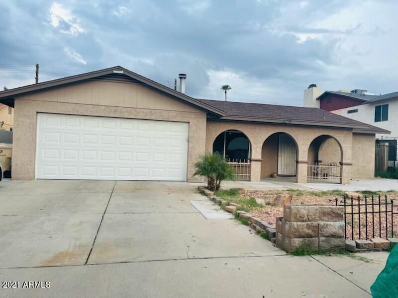 9820 N 50th Dr, Glendale, AZ 85302