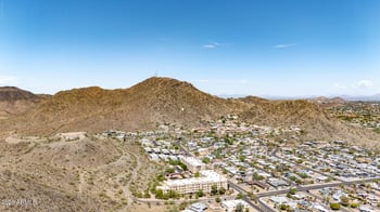 9820 N Central Ave #120, Phoenix, AZ 85020