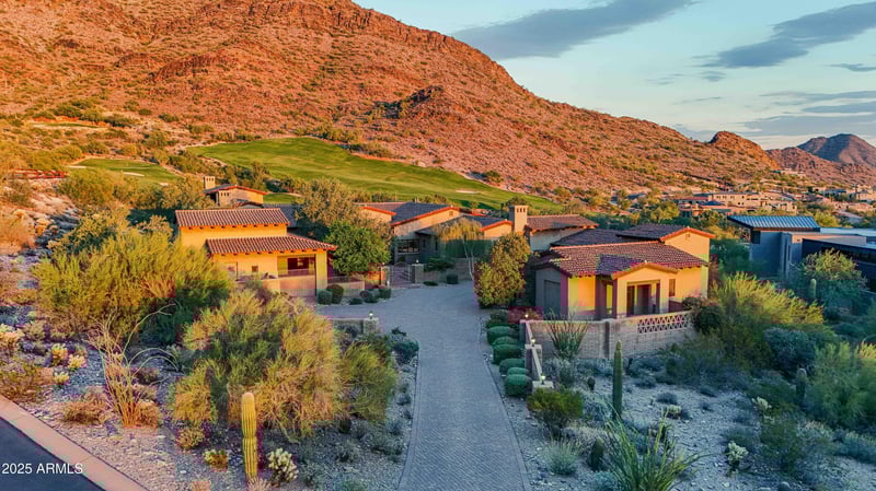 9820 Thompson Peak Pw #628, Scottsdale, AZ 85255