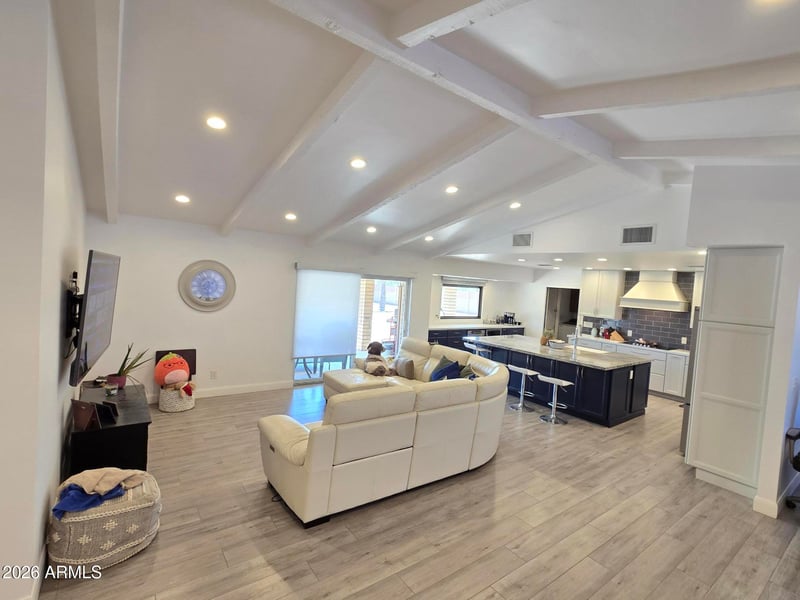 9821 Becker Ln, Scottsdale, AZ 85260