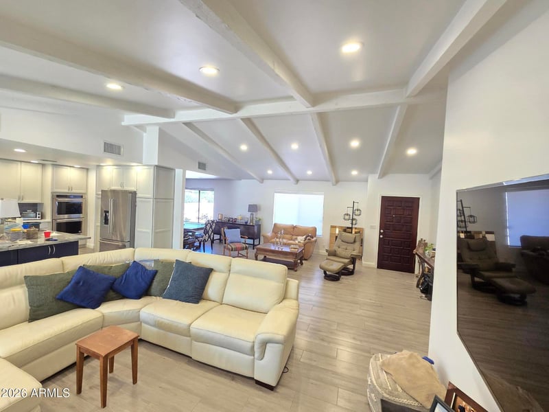 9821 Becker Ln, Scottsdale, AZ 85260