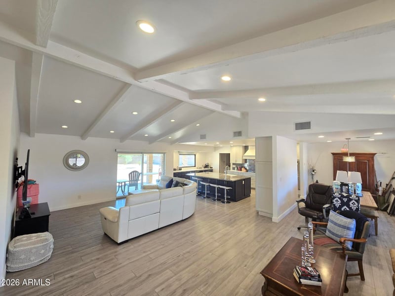 9821 Becker Ln, Scottsdale, AZ 85260