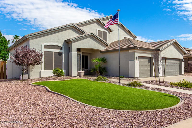9822 Lompoc Ave, Mesa, AZ 85209