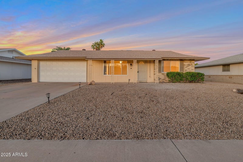 9822 Silverbell Dr, Sun City, AZ 85351