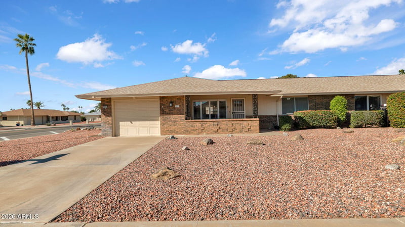 9822 Long Hills Dr, Sun City, AZ 85351