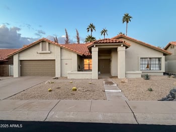 9822 Wood Dr, Scottsdale, AZ 85260