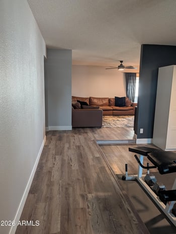 9823 N 48th Dr, Glendale, AZ 85302