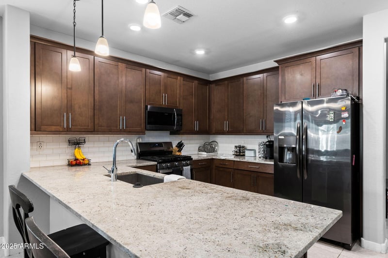 9824 Tupelo Ave, Mesa, AZ 85212