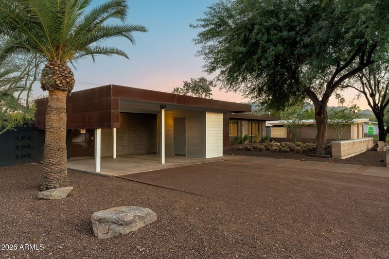 9825 N 35th Pl, Phoenix, AZ 85028
