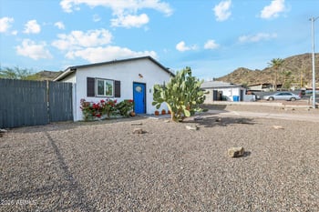 9826 2nd St, Phoenix, AZ 85020