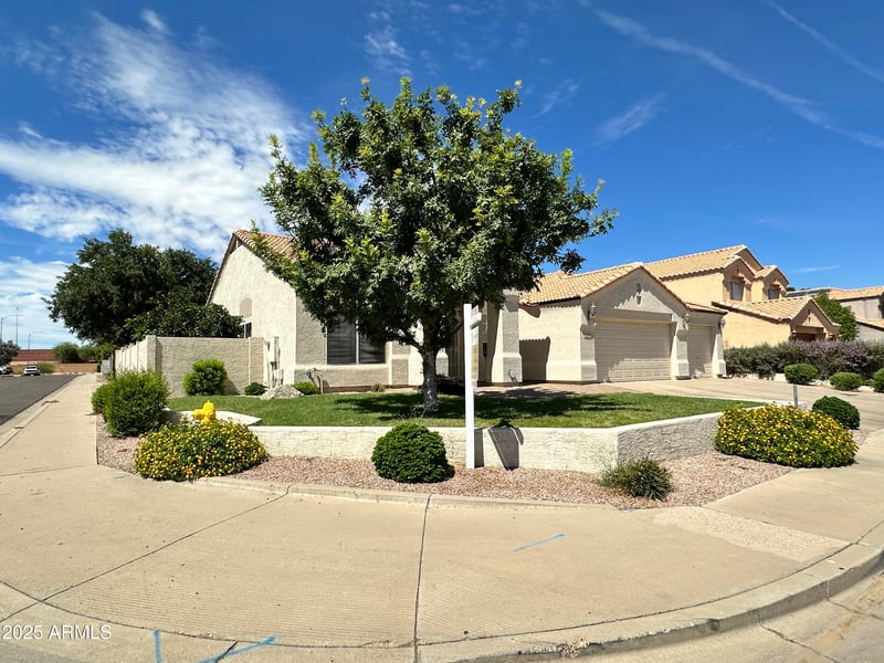 9826 Irwin Cir, Mesa, AZ 85209