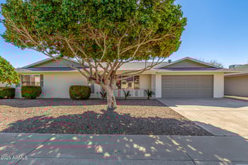 9827 Lindgren Ave, Sun City, AZ 85373