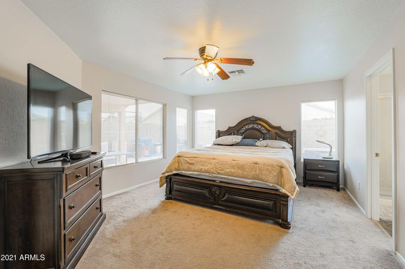 9828 E Keats Ave, Mesa, AZ 85209