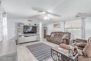 9828 Pueblo Ave #34, Mesa, AZ 85208