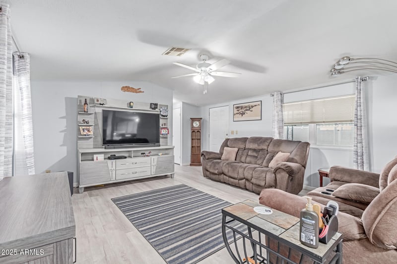 9828 Pueblo Ave #34, Mesa, AZ 85208