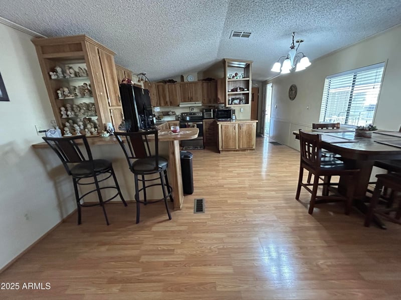 9828 Pueblo Ave #67, Mesa, AZ 85208