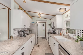 9828 Pueblo Ave #74, Mesa, AZ 85208