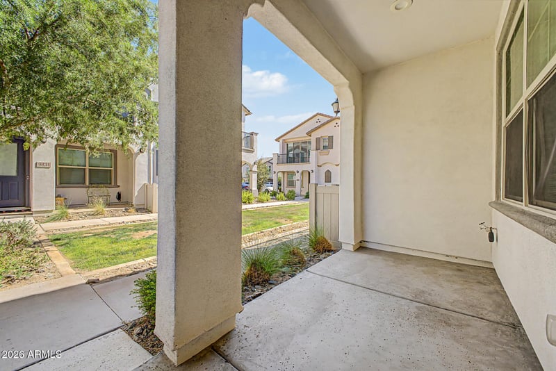 9829 E Stratus Ave, Mesa, AZ 85212