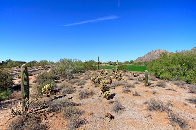 9830 E Thompson Peak Pw #901, Scottsdale, AZ 85255