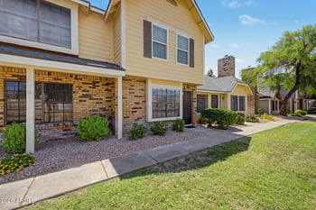 9830 48th Way #4, Phoenix, AZ 85044