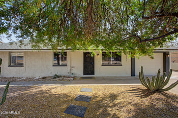 9831 Butte St, Mesa, AZ 85207