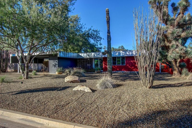 9832 N 36th St, Phoenix, AZ 85028