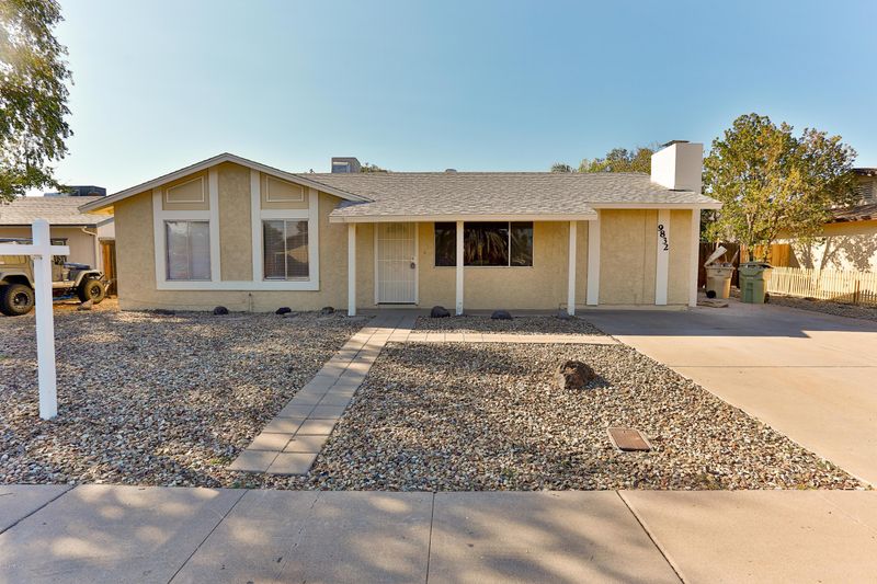 9832 N 44th Dr, Glendale, AZ 85302