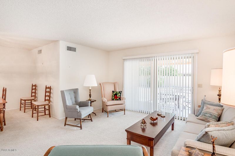 9833 W Behrend Dr, Peoria, AZ 85382