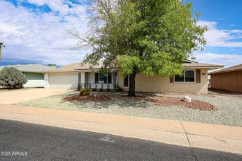 9834 Emberwood Dr, Sun City, AZ 85351
