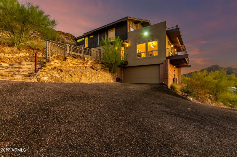 9835 N Turquoise Ave, Phoenix, AZ 85020