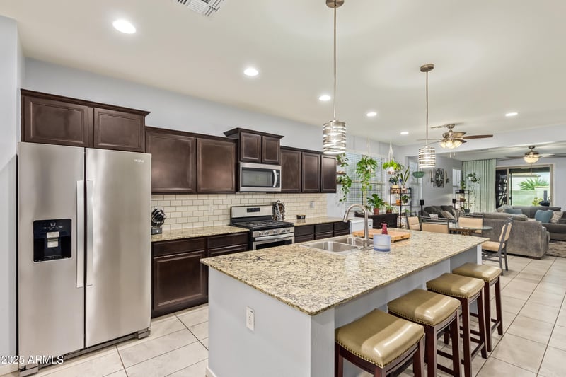 9836 Atlantis Way, Tolleson, AZ 85353