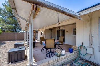 9839 Cedar Dr, Sun City, AZ 85351