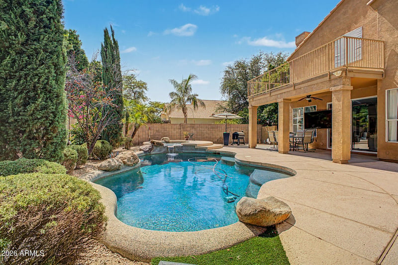 9839 Inverness Ave, Mesa, AZ 85209