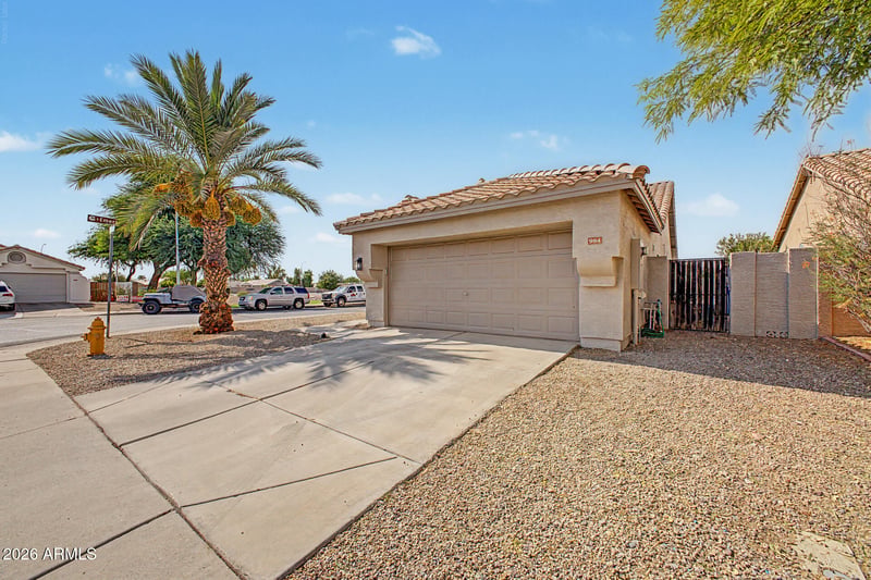 984 W Morelos St, Chandler, AZ 85225