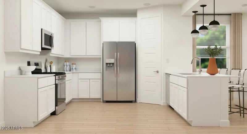 9841 Sunderland Ave, Phoenix, AZ 85037