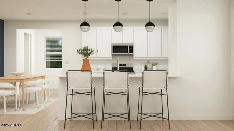 9841 Sunderland Ave, Phoenix, AZ 85037