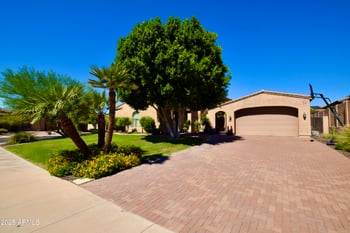 9842 Celtic Dr, Scottsdale, AZ 85260