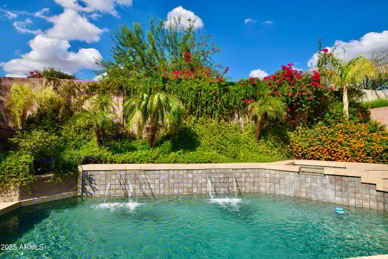 9842 Celtic Dr, Scottsdale, AZ 85260