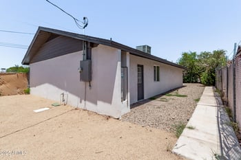 9845 15th Ave, Phoenix, AZ 85021