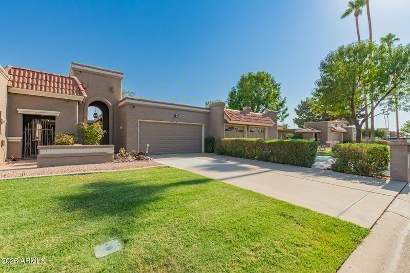 9845 Michigan Ave, Sun Lakes, AZ 85248