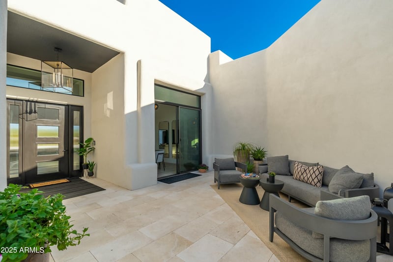 9845 N 79th Way, Scottsdale, AZ 85258