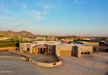 9845 Tether Trl, Peoria, AZ 85383
