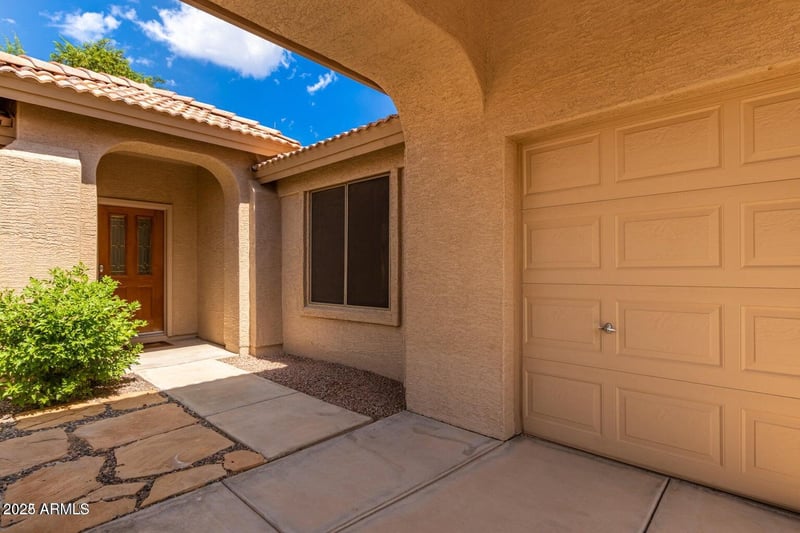 9846 Cedar Waxwing Dr, Sun Lakes, AZ 85248