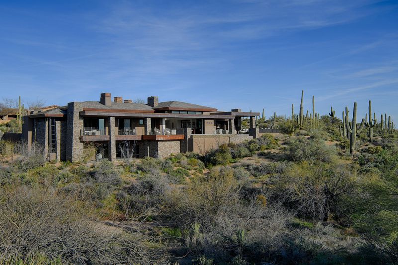 9847 E Chiricahua Ps, Scottsdale, AZ 85262
